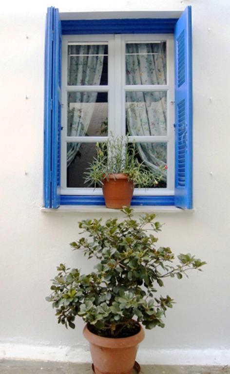 Idroussa Apartment Batsíon Exterior foto