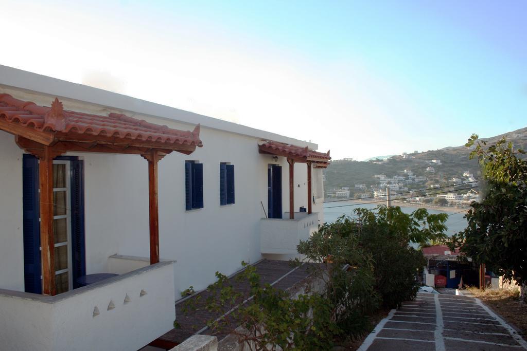 Idroussa Apartment Batsíon Exterior foto