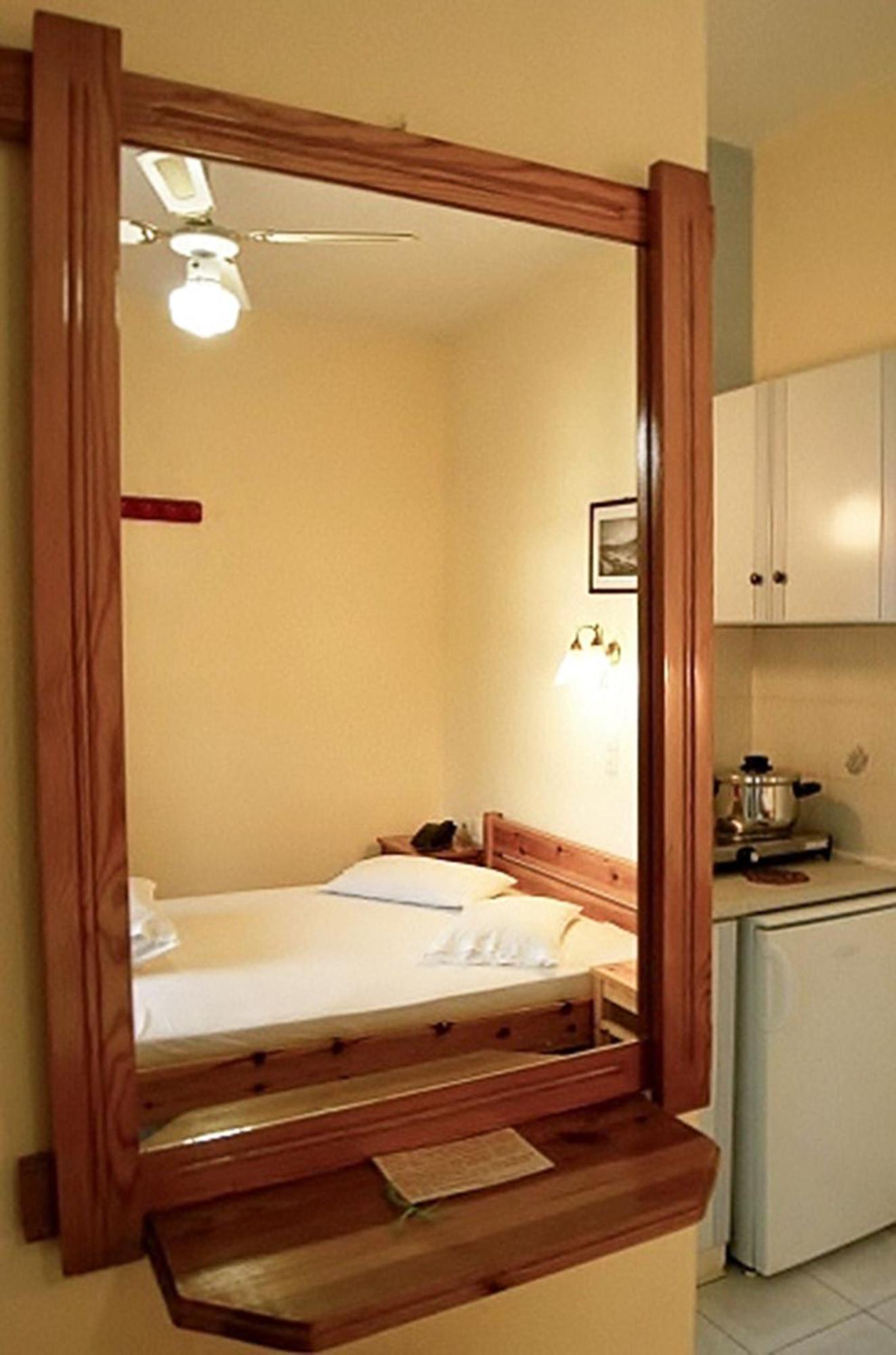 Idroussa Apartment Batsíon Cameră foto