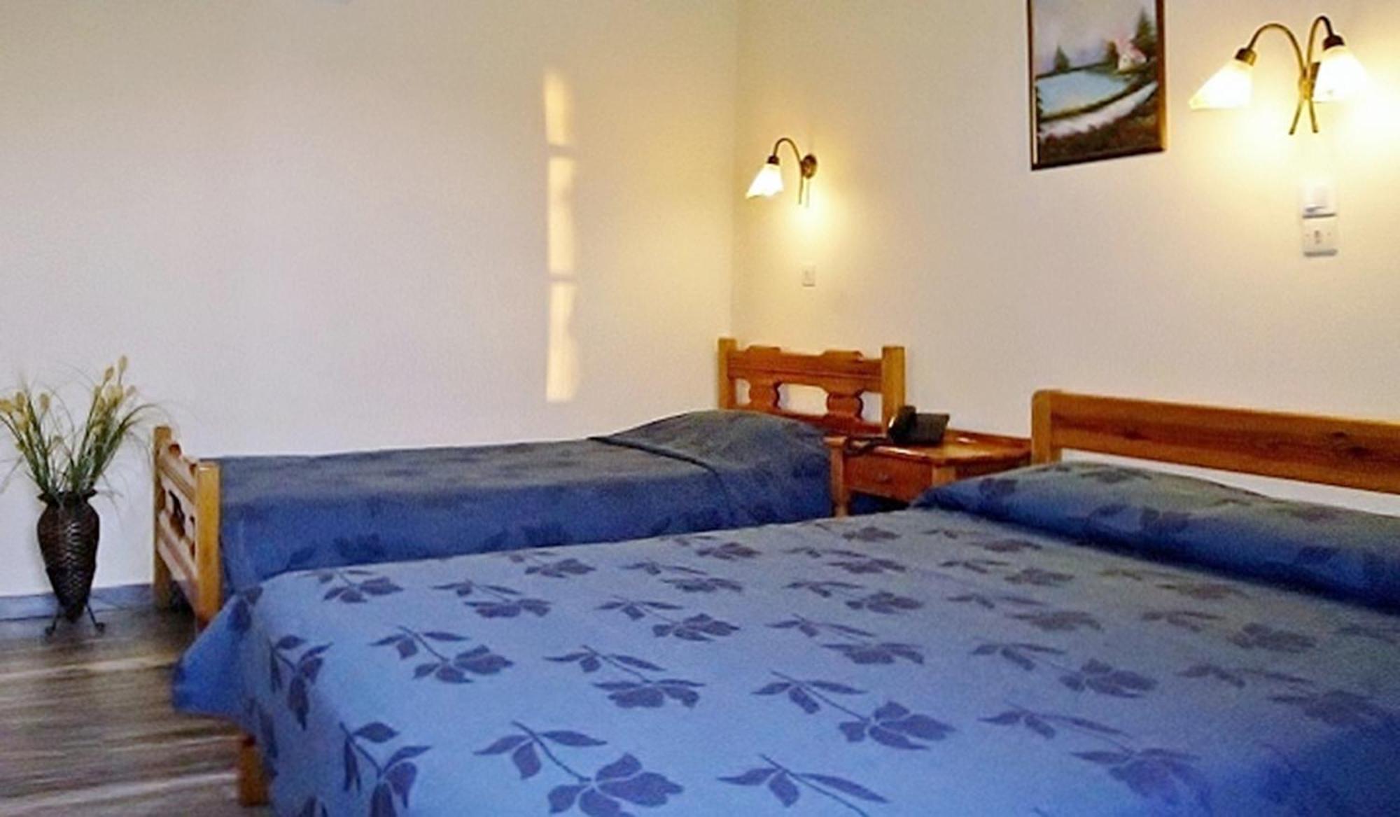 Idroussa Apartment Batsíon Cameră foto