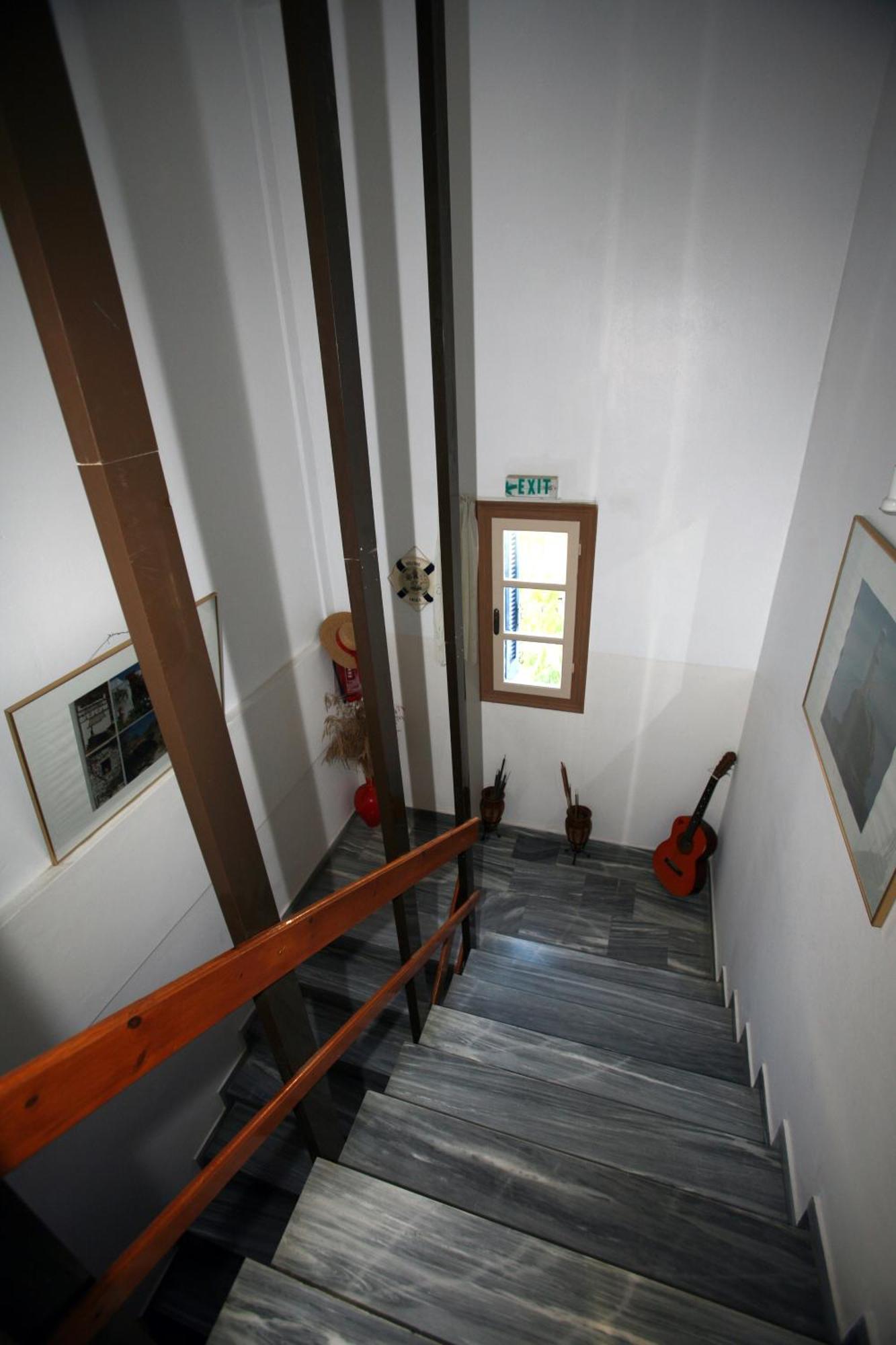 Idroussa Apartment Batsíon Exterior foto